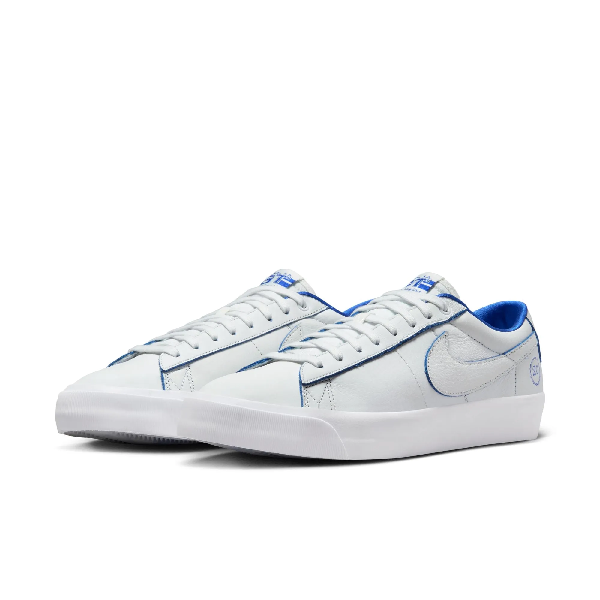 SB BLAZER LOW PRO GT PRM SUMMIT WHITE / GAME ROYAL