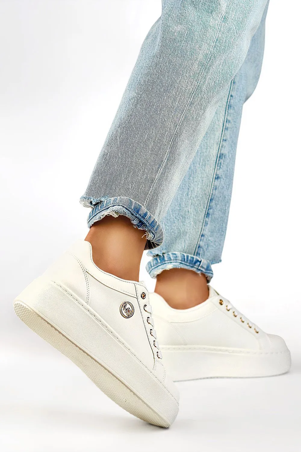 Sport Shoes PRIMO